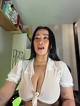 AsianMilfSheryl