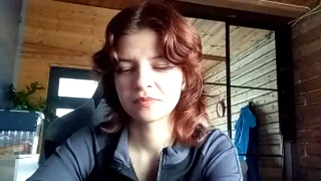 LowkeyIndigo webcam