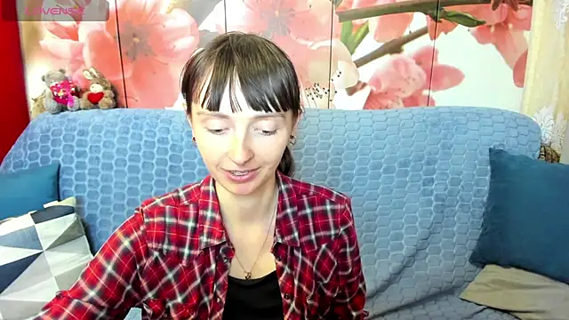 TayanaJons webcam