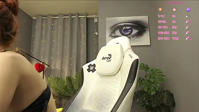 Megany live sex cam