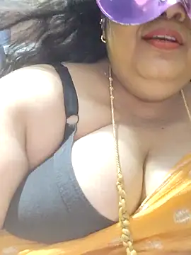 tamilthanushri webcam