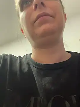 Chantalee webcam