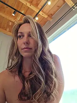 ellaxxstar