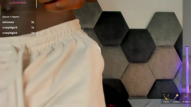 Latrellx7