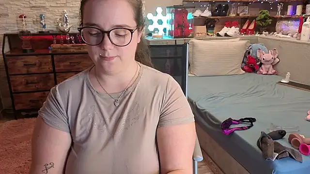 Kimberly-Caprice webcam