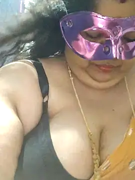 tamilthanushri webcam