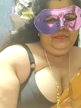 tamilthanushri webcam