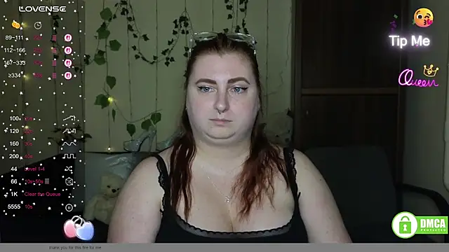 Alicia_love00 webcam