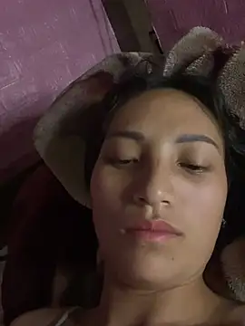 July_sexy69 webcam