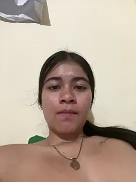 kloe_1223 - Kloe_1223's free webcam - UK Sex Cams