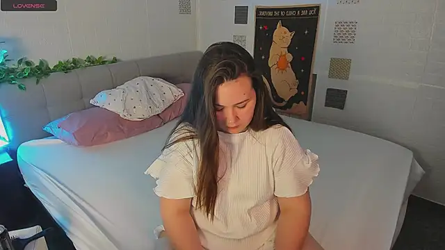MireyaLin webcam