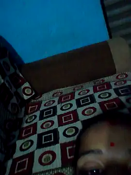 Raveena0990 webcam