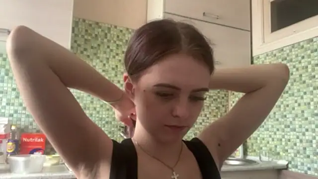 KikiAmino webcam