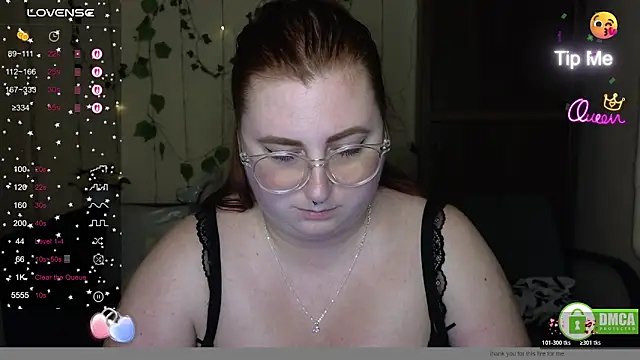 Alicia_love00 webcam