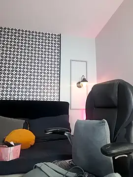 Amber_gold_ webcam