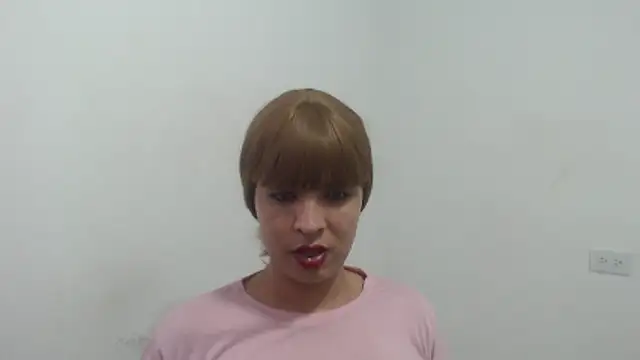 estefania224 webcam