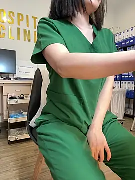 Secretly_masturbating