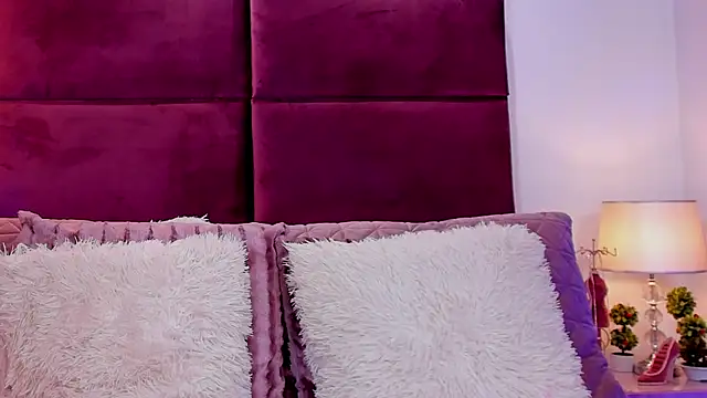 VanessaAngel webcam