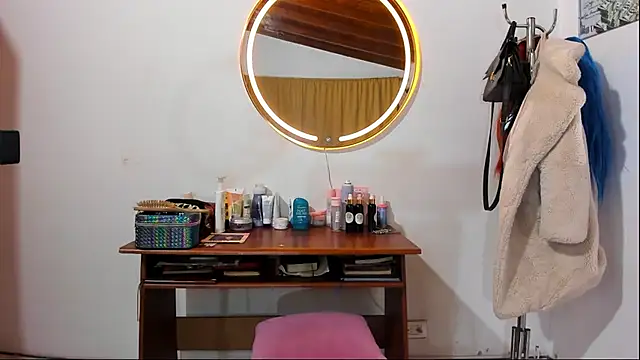 Badwolf818_ webcam