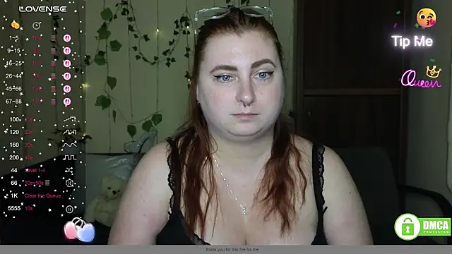 Alicia_love00 webcam