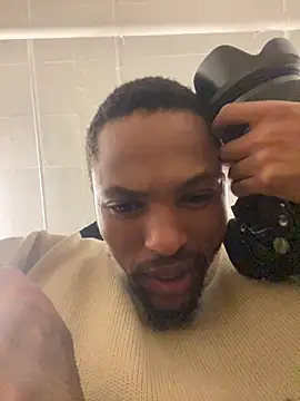 BlueIceCube live sex cam