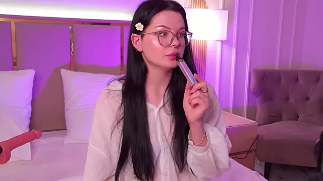 CindyMil live sex cam