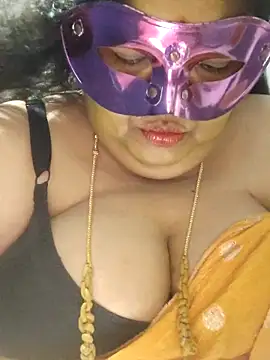 tamilthanushri webcam