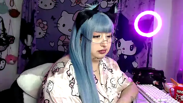 lussyevans24 webcam