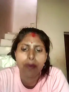 Maya_mohni webcam