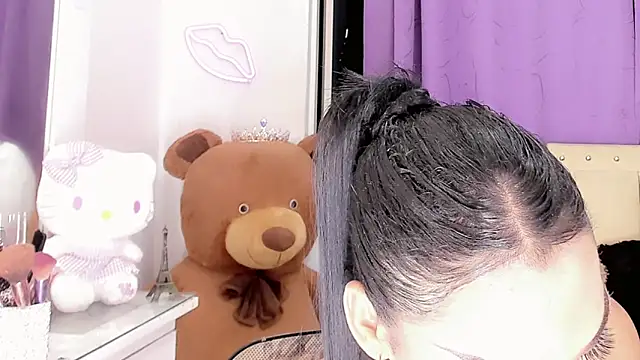 amal_baddell webcam