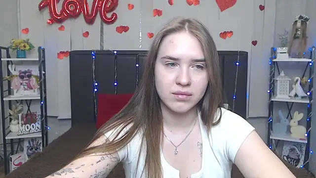 LauraHlot webcam