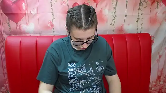 LilianaShine webcam