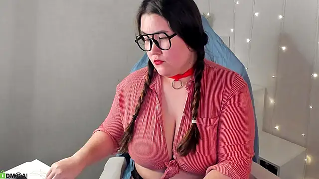 Miss_Triss webcam