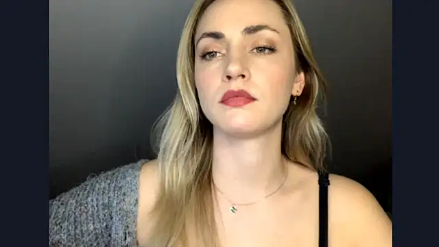 ScarlettSensitive webcam