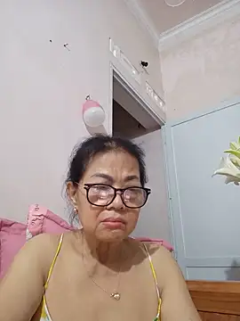Hotestlove webcam