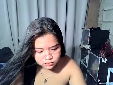 cutie_zia webcam