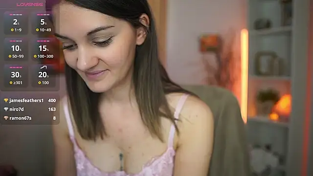 Clara_MoonX webcam