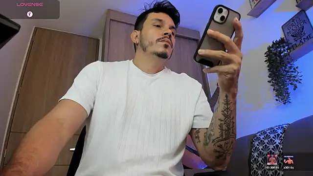 alejandro_stark webcam
