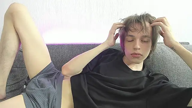 Nolan_Sagee webcam