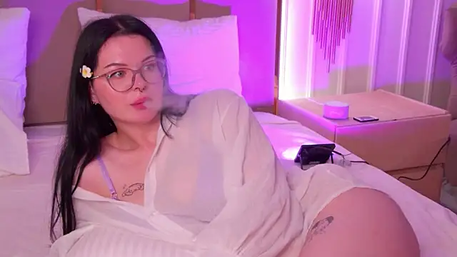 CindyMil webcam