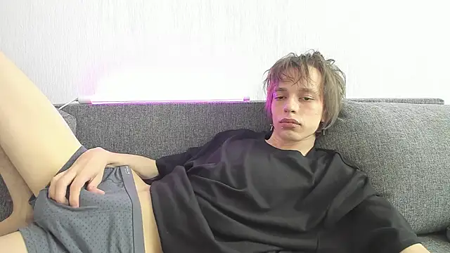 Nolan_Sagee webcam