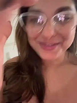 Mariiii_morena webcam