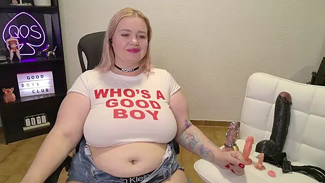 MargotGrey webcam