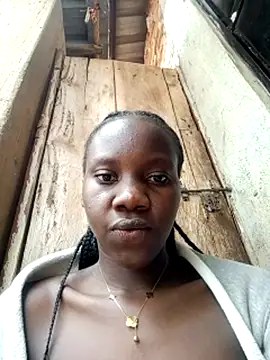 Black_juicy24 webcam