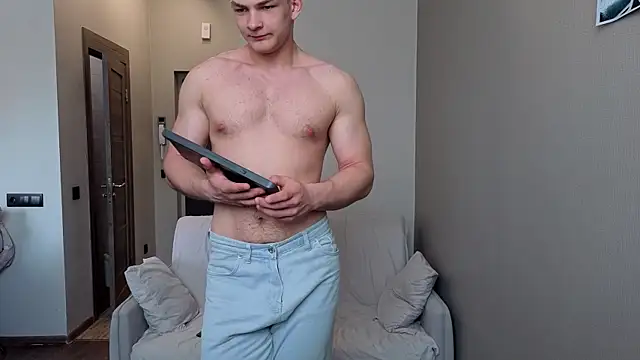 MIKE_GOD19 webcam