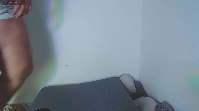 Ivy_moon6 webcam