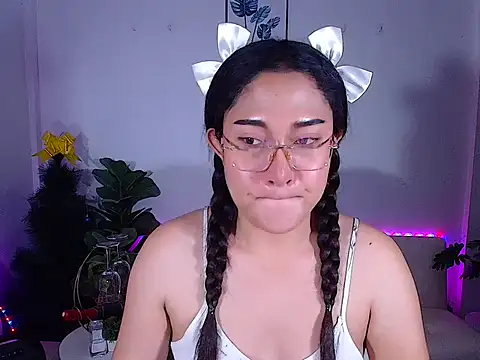 plysaithailand live sex cam