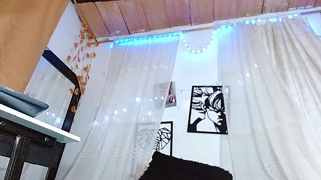 angel_bonbom webcam