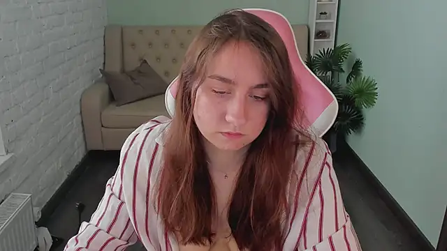 KattieCutieXx webcam