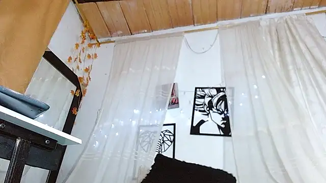 angel_bonbom webcam